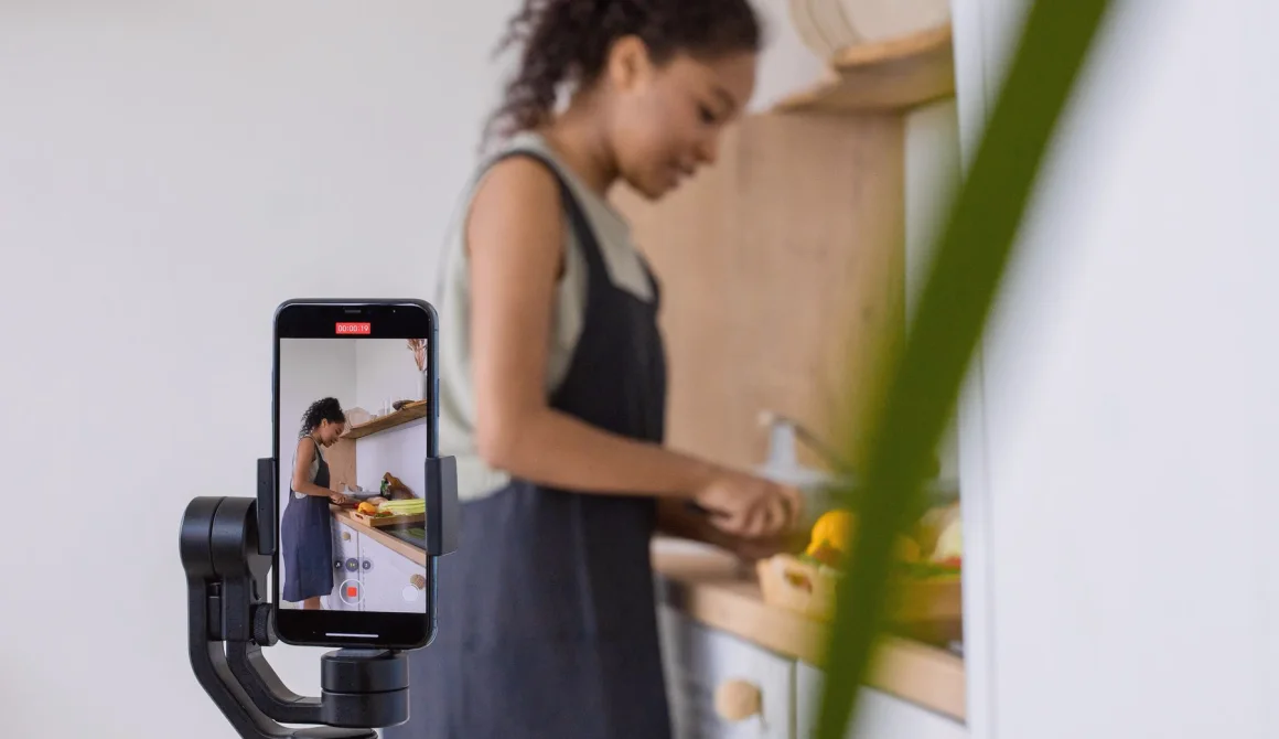 Fra én fortelling til tre kanaler: Idas lokale kaffebrenneri